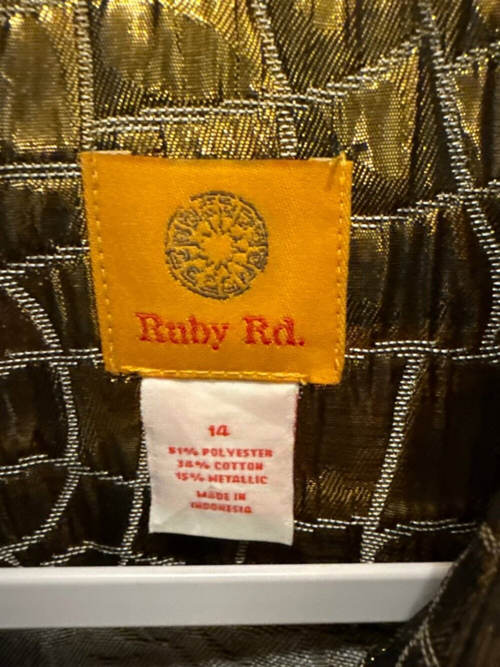 Metallic gold textured jacket, Ruby Rd. Brand, Size 14 - Picture 4 of 4